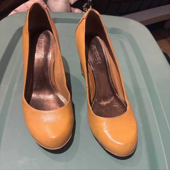 Kenneth Cole Reaction, “Did U Tell” wedge - Picture 2 of 4